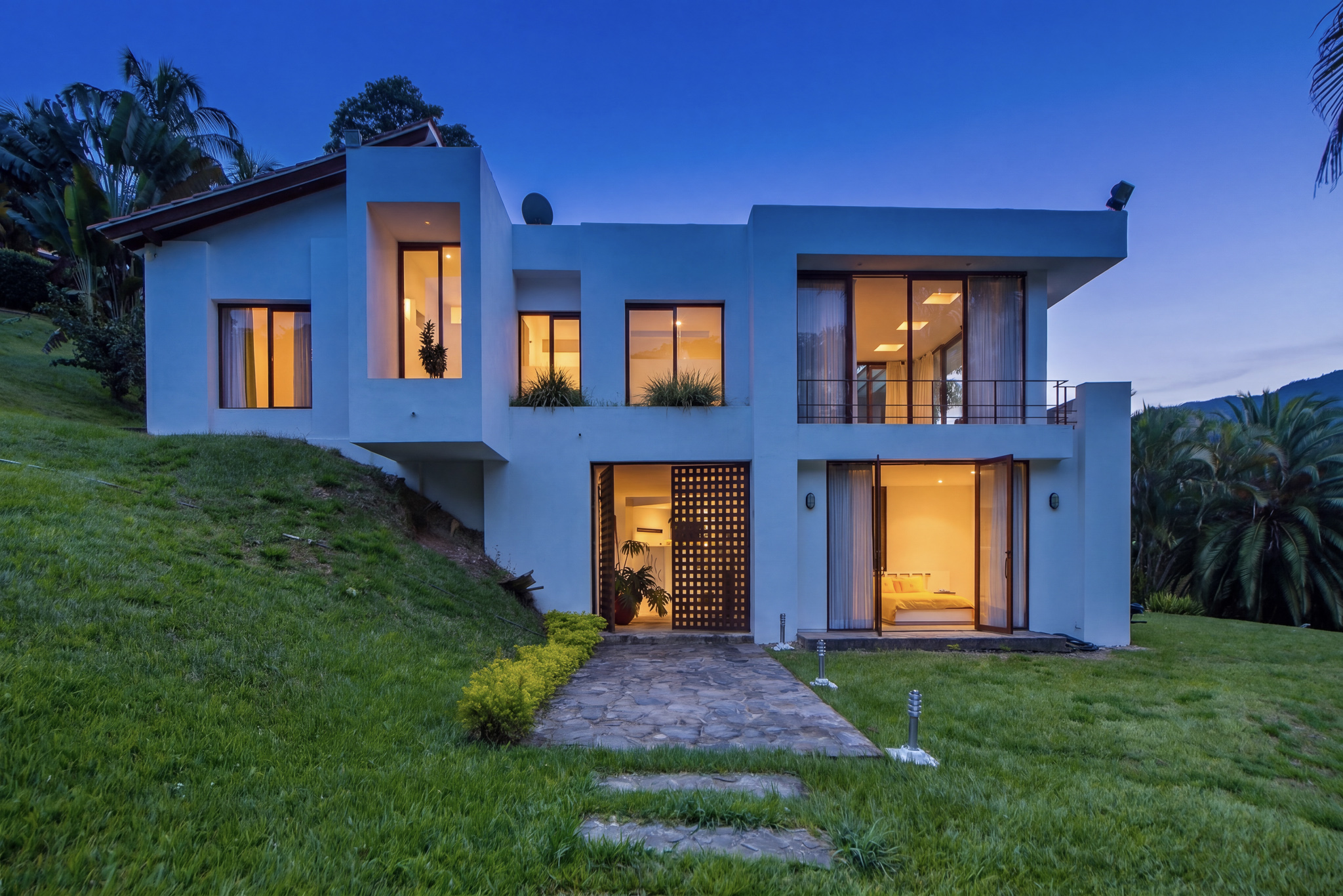 Exterior after Blue Hour Glow preset