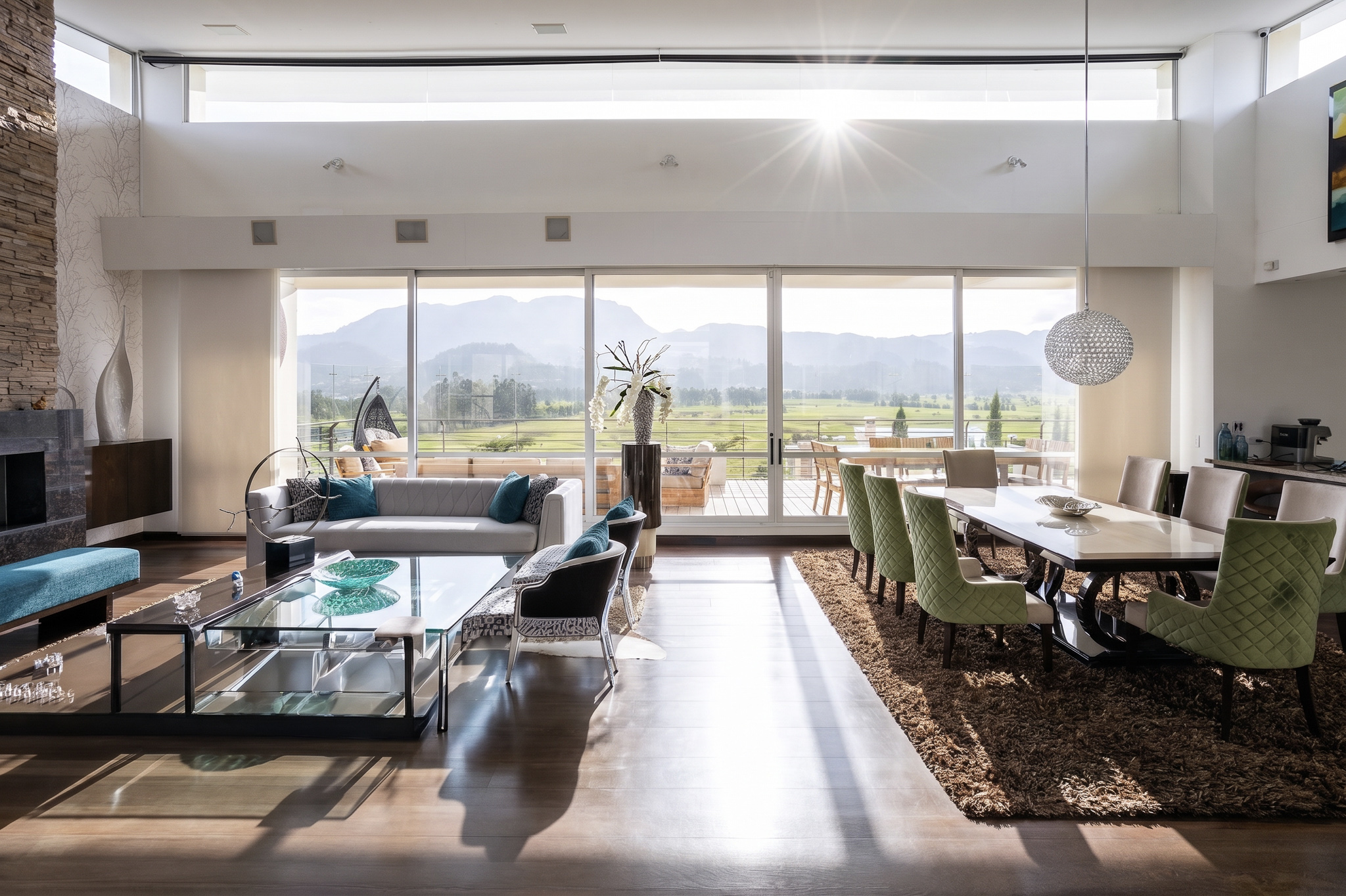 Interior after Clear Midday preset